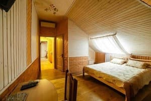 Corner House 5