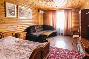 Отель Рестпарк. Коттедж двухместный Деревяный  10