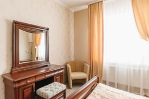 Отель Рестпарк. Люкс двухместный двохкомнатный 12