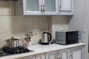 на Яровица 11 7